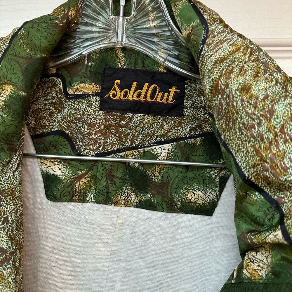 Vintage Jacket - Picture 2 of 3
